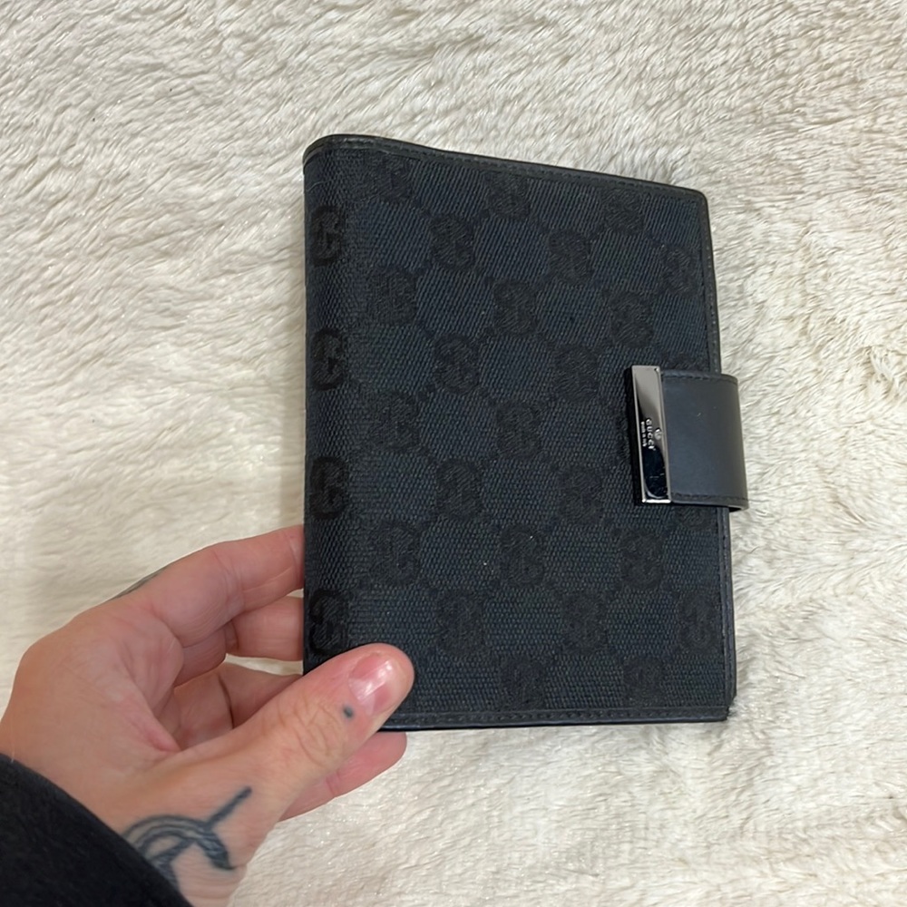 Auth. Gucci Wallet Planner 2002